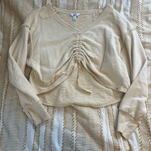 JoyLab Cream Ruched V-Neck Sweatshirt